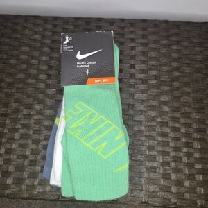 Nike Dri-FIT Cushioned Socks - Green, White, Gray